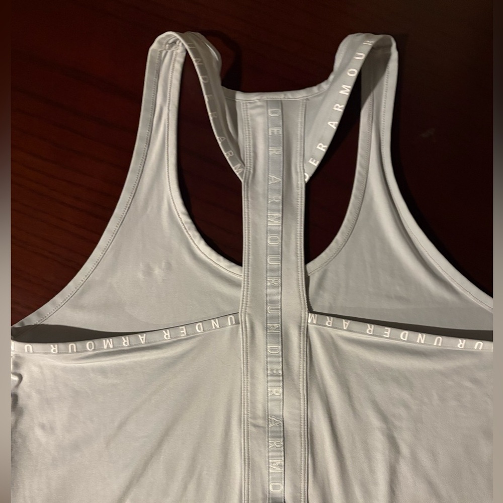 Under Armour Set - Picture 2 of 6